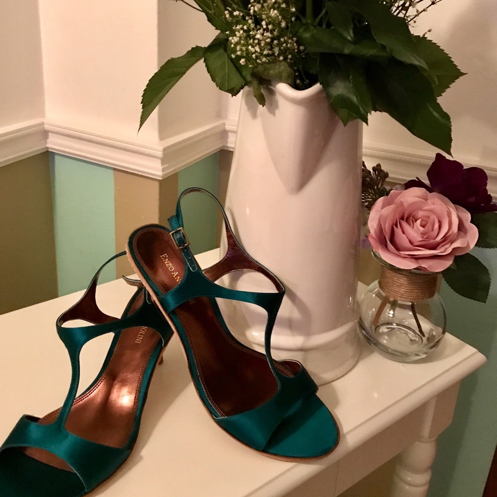 Emerald Green Stain Sandals