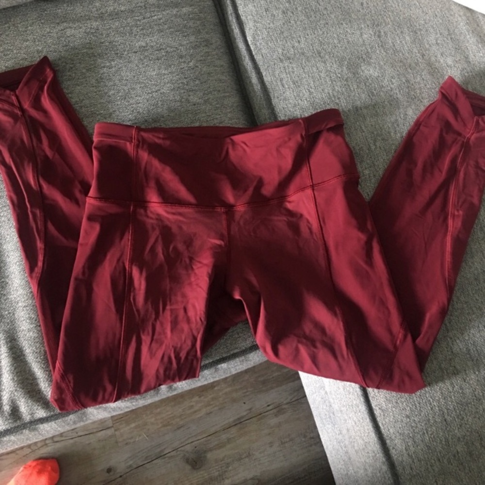 ISO!!!! These leggings or ones similar!!