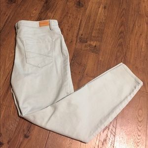 BNWOT Aéropostale pale blue high waisted jeggings