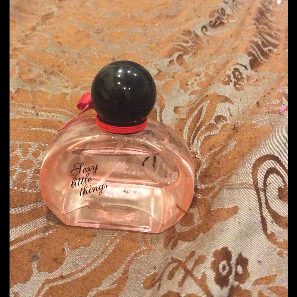 Victoria secret perfume
