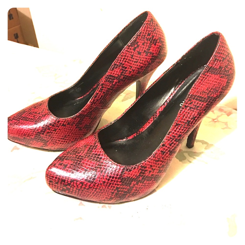 3inch Red and Black heels 👠