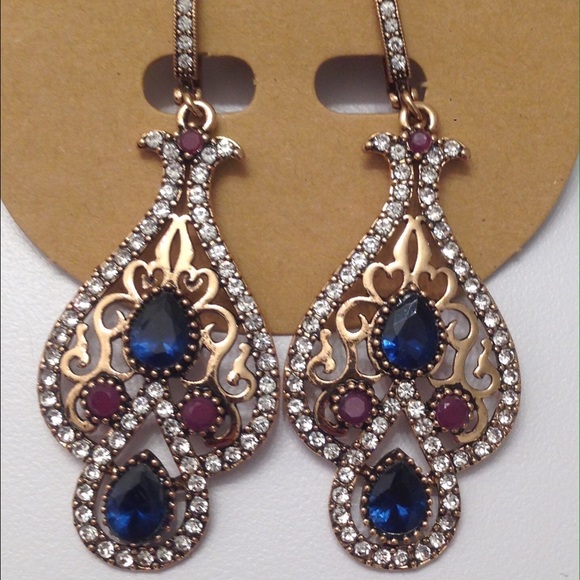 Sold - Picture 2 of 3