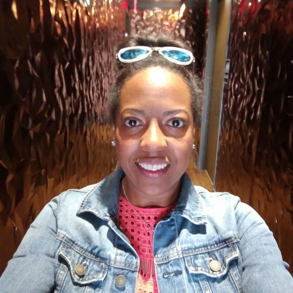 Meet your Posher, Jennifer