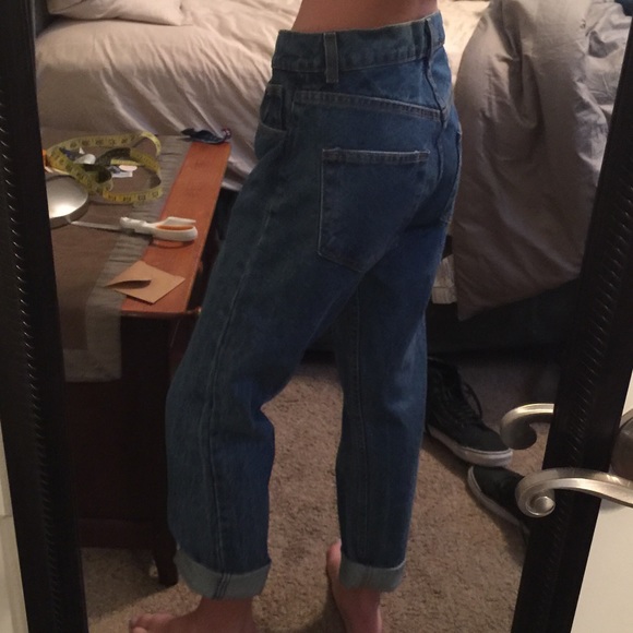NWOT brandy melville//john galt boyfriend jeans - Picture 1 of 4