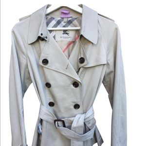 ❗️❗️SOLD❗️❗️Burberry trench