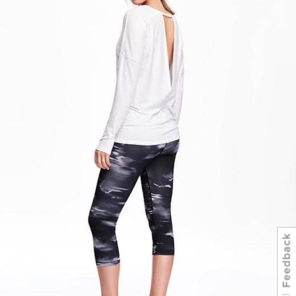 V-Back Long Sleeve Top