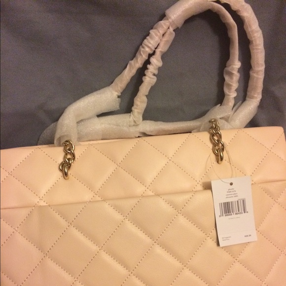 🎈SOLD 🎈[Kate Spade] quilted leather purse - Picture 4 of 7
