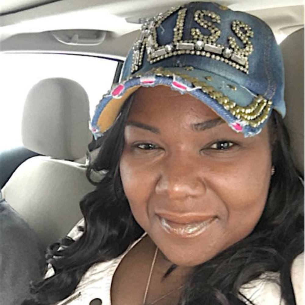 Meet your Posher, Deanna