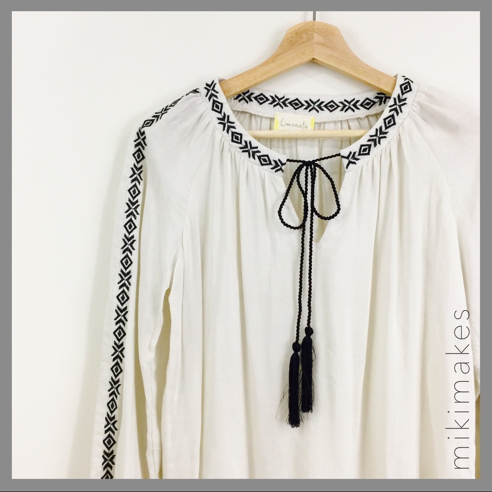 [ limonata ] NWOT cream peasant blouse embroidery