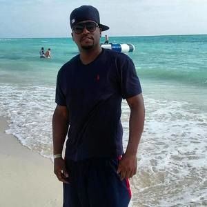 Meet your Posher, Derrick