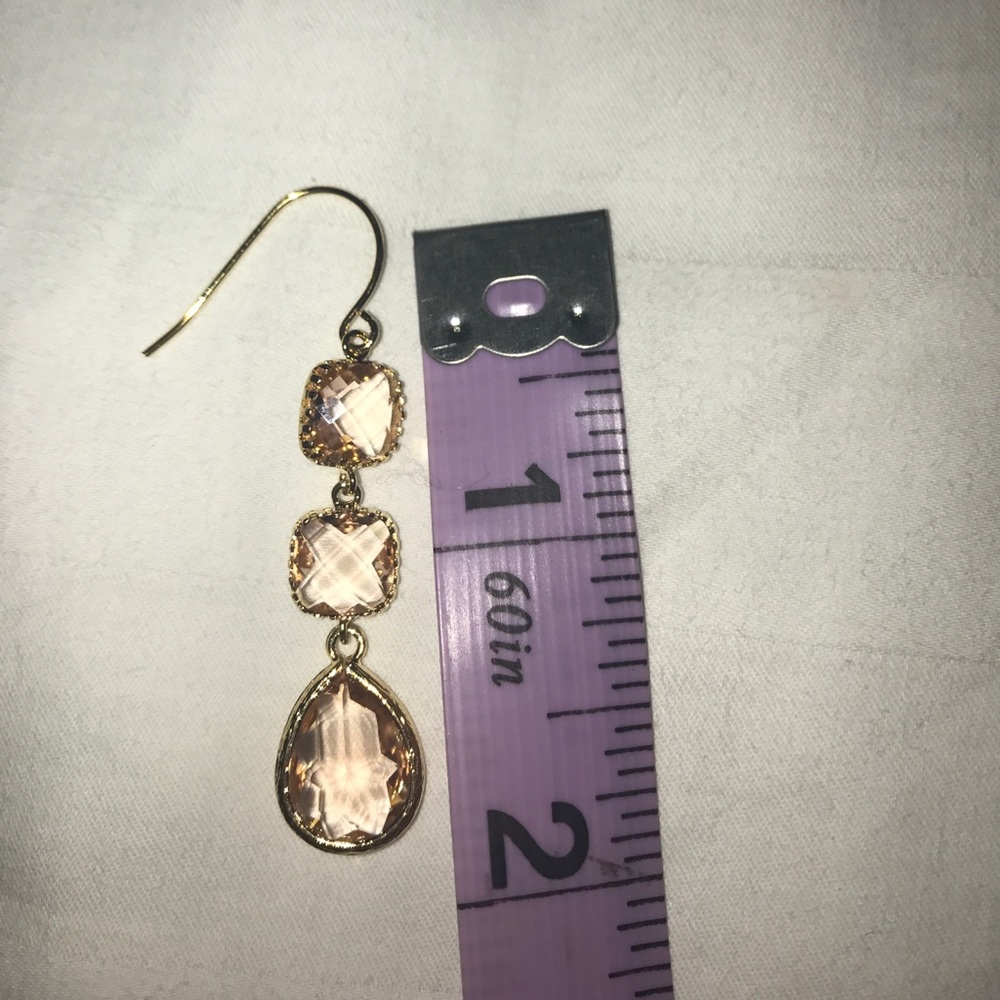 Gold and champagne dangle earrings - Picture 4 of 4