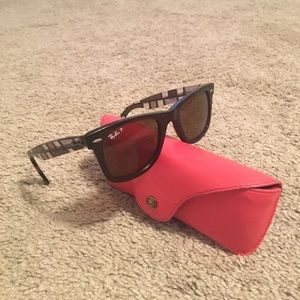 Limited Edition Polarized Ray-Ban Wayfarer