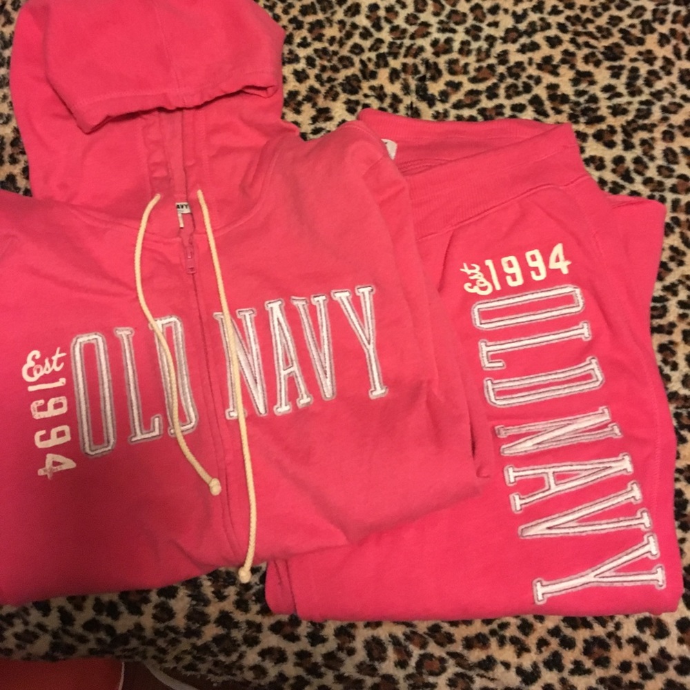 A sweat outfit jacket