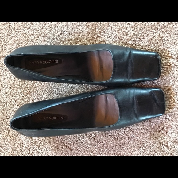 Black square toe Pumps...REDUCE AGAIN!!!! - Picture 1 of 3