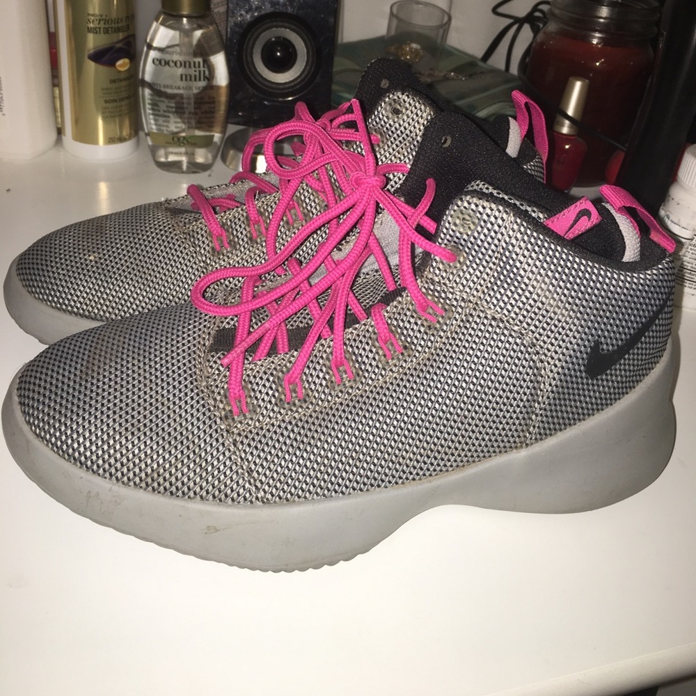 Nike hyper fresh shoes