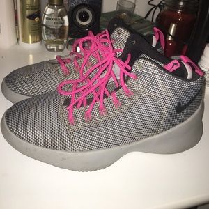 Nike hyper fresh shoes