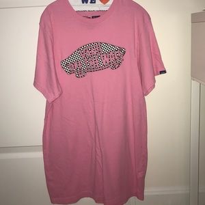 Baby pink vans t shirt
