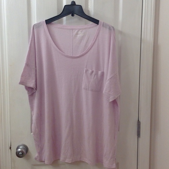 Old Navy Tops - Lavender Old Navy Boyfriend Top