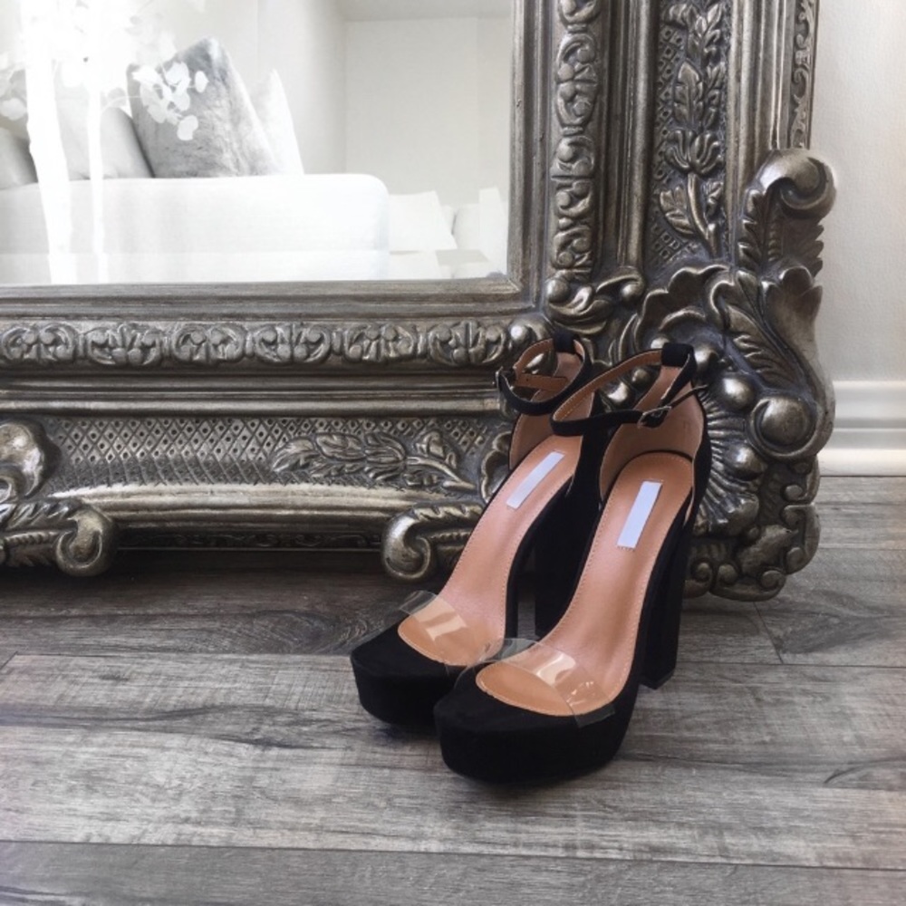 GIVENITY HEELS