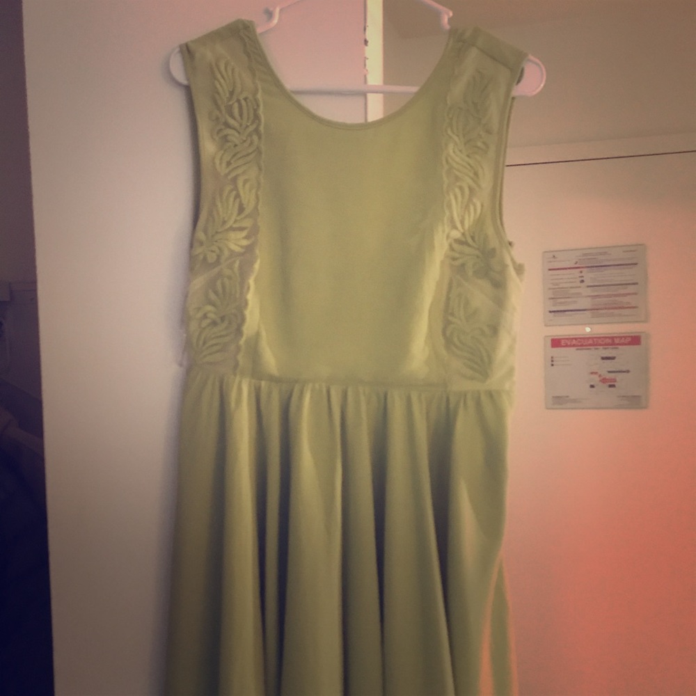 Gorgeous Esley style dress