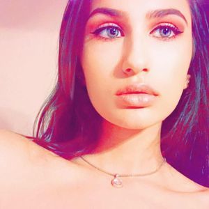 Meet your Posher, Anastashia