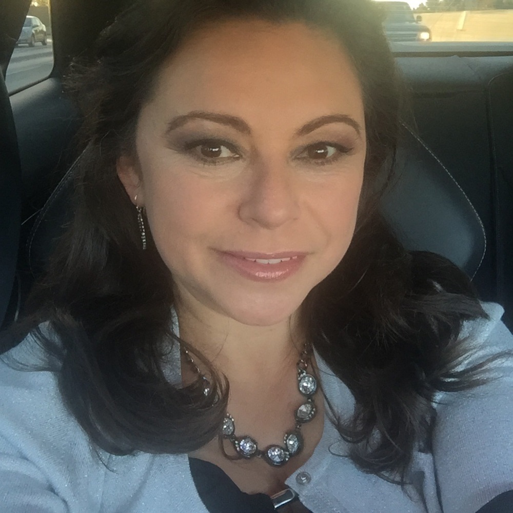 Meet your Posher, Linda