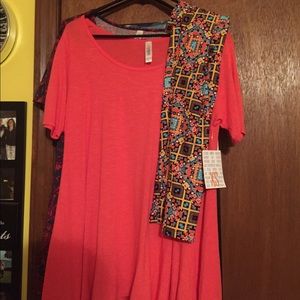 Never worn beautiful LulaRoe outfit!
