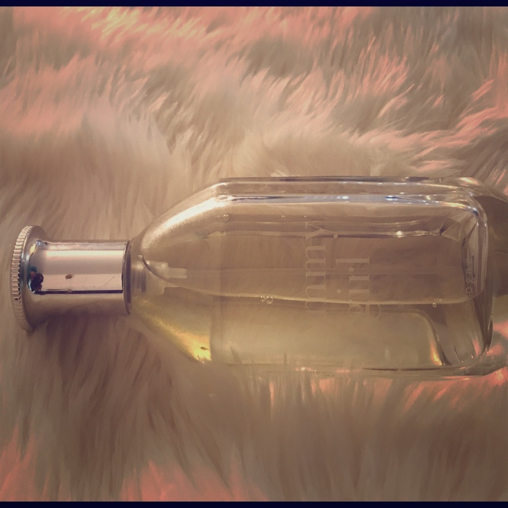 Tommy girl perfume