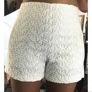 Zara lace shorts cream white size small