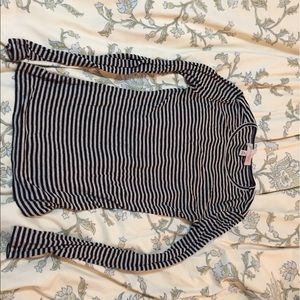 SUPER CUTE LONG SLEEVE TOP