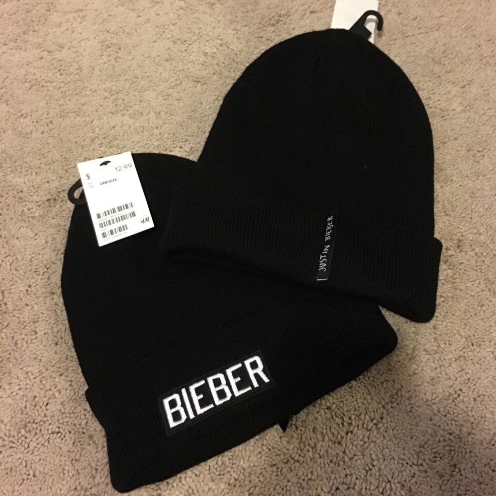 ⬇️NWT Bundle of 2 Justin Bieber beanies