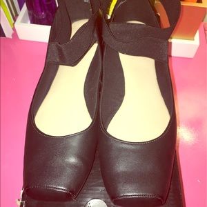 Jessica Simpson Inspired Ballet Flats