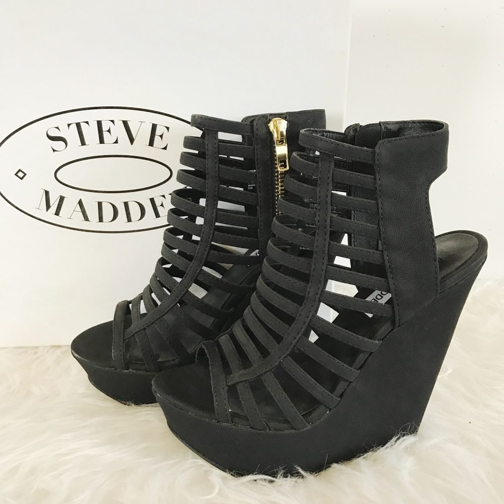 😍 BRAND NEW Steve Madden Wedges