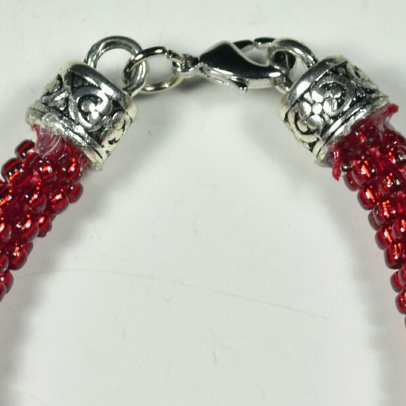 Beautiful Japanese kumihimo bracelet - Picture 3 of 3
