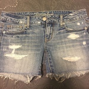 American Eagle shorts!