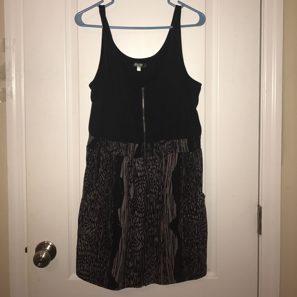 Sound and matter dress