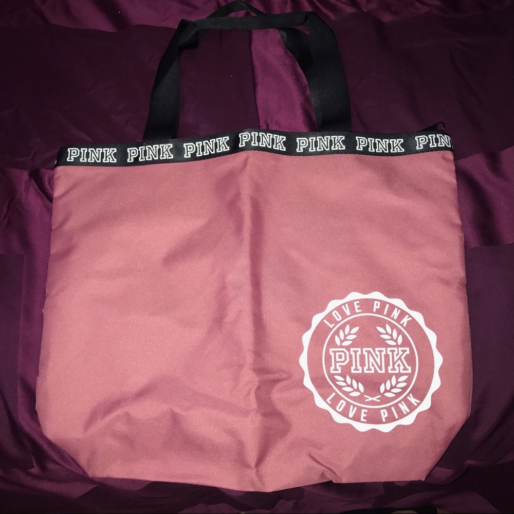 Brand New Victoria's Secret Pink Gym Bag