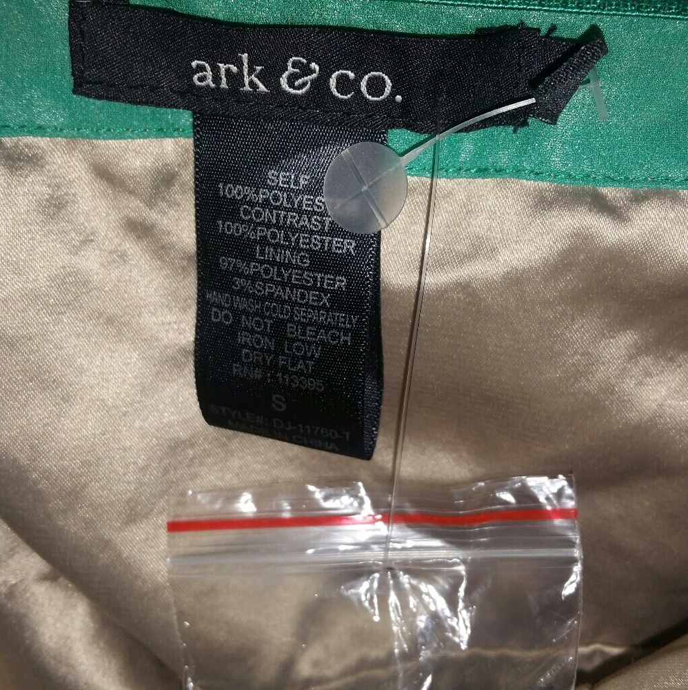 Dress - Picture 2 of 8