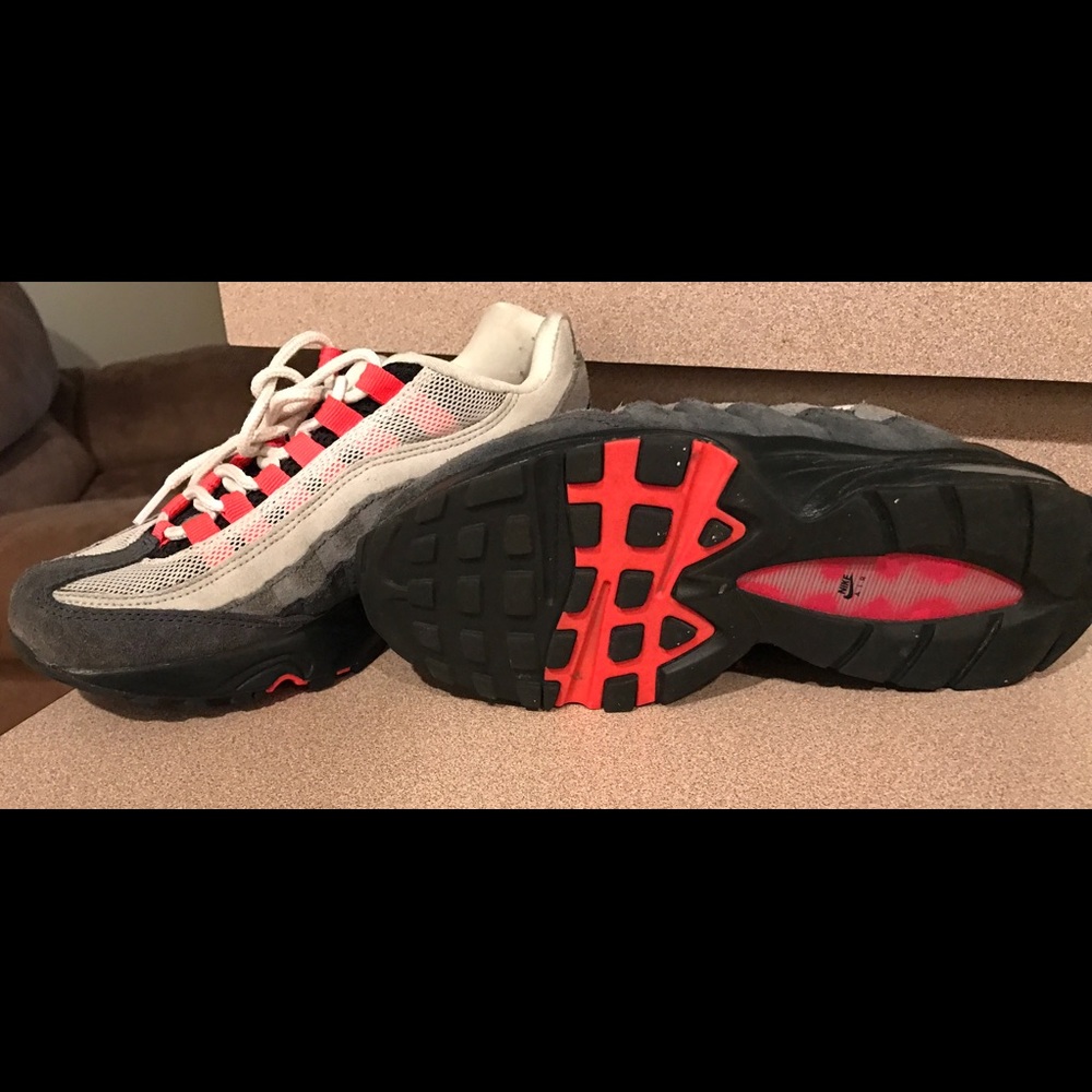 Shoes - Picture 3 of 3