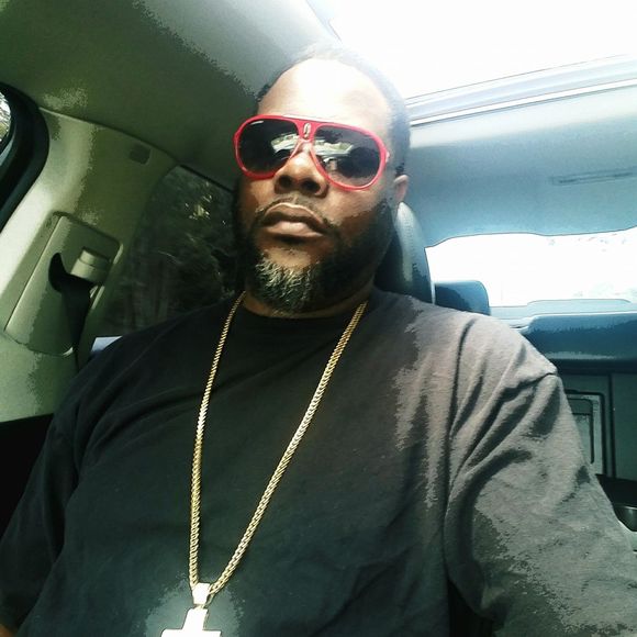 Meet your Posher, Torrence - Picture 1 of 1