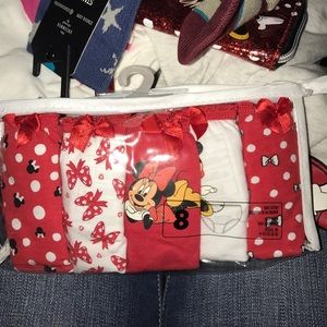 Minnie Mouse under wear