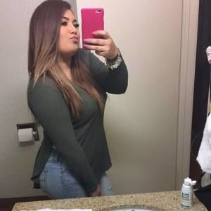 Meet your Posher, Karena