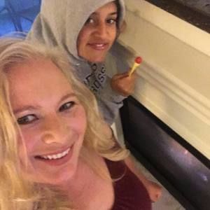 Meet your Posher, Carina