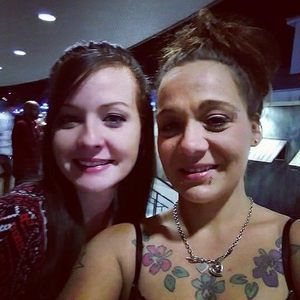 Meet your Posher, Dee