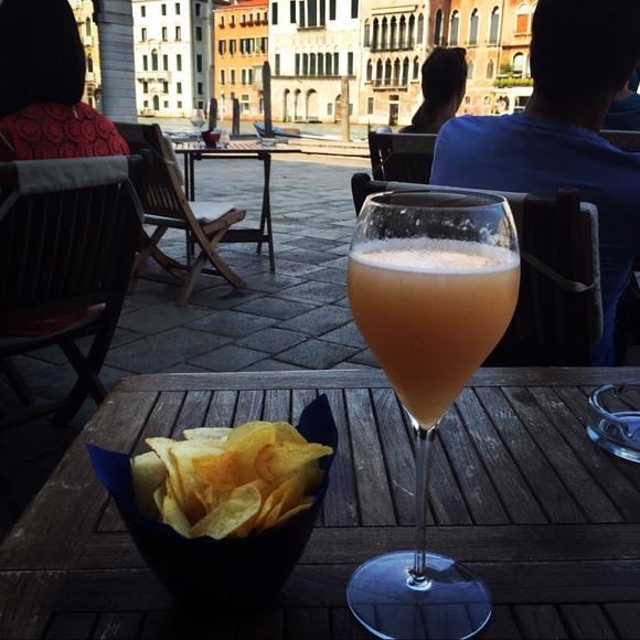 Meet your Posher, Brenda - Picture 2 of 7