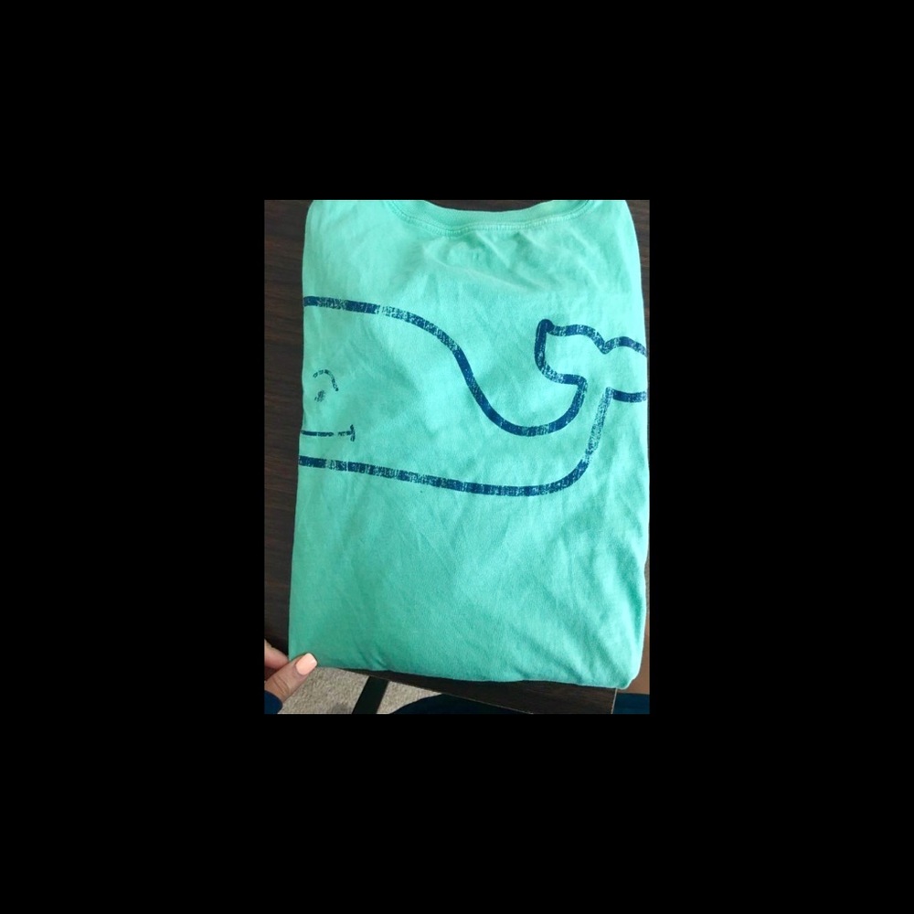 Vineyard vines long sleeve tshirt