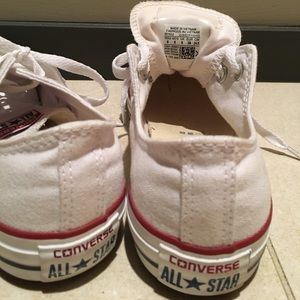 Converse- white