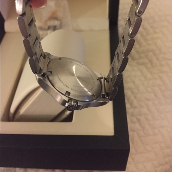 Victorinox Watch - Picture 3 of 5