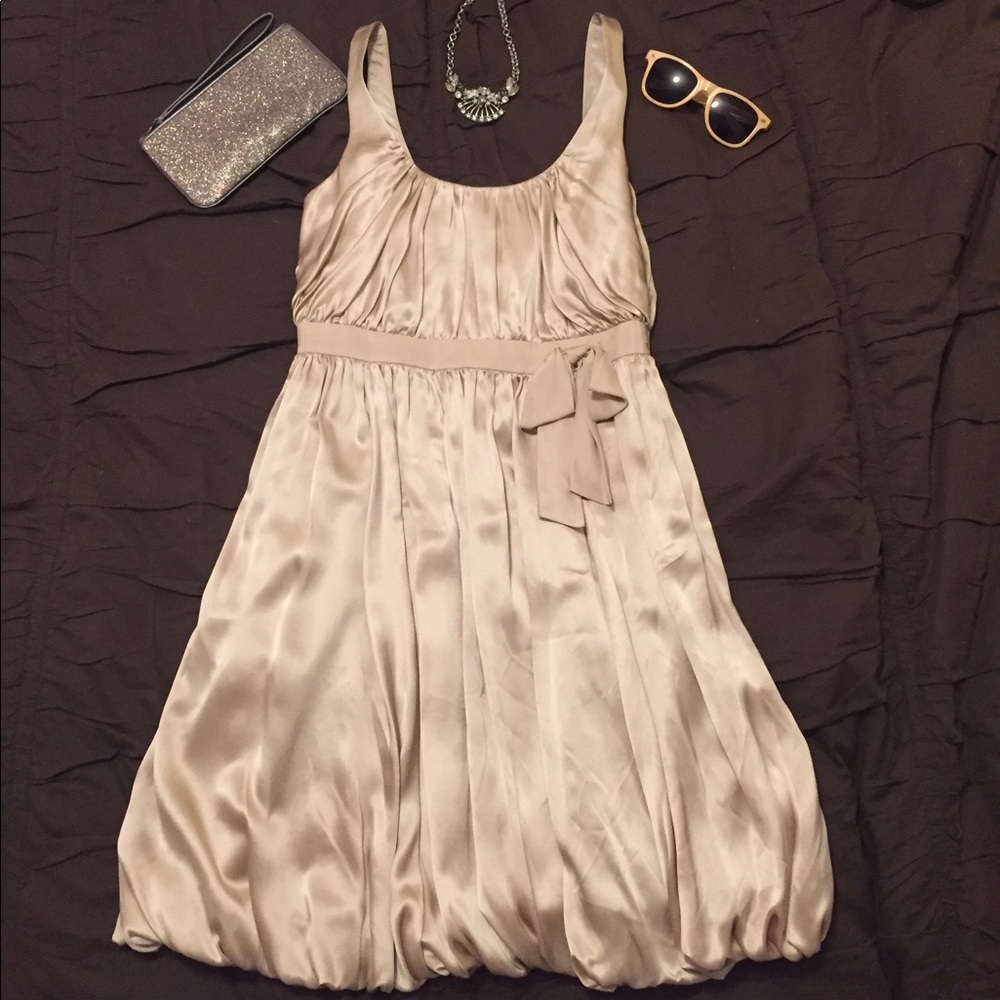 Laundry 💯 silk cocktail dress!