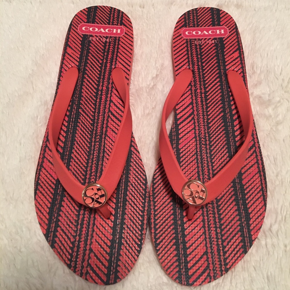 🚨CLEARANCE🚨💯% Authentic Coach 🏖FlipFlops 9-10